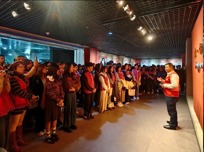 1764317724143502.png 图片.png